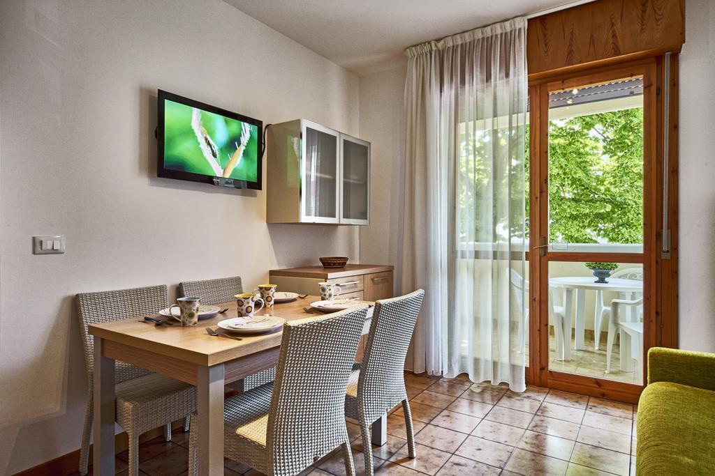Residence Columbia Bibione Exterior foto